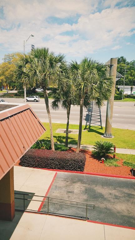 Days Inn Pensacola North Ferry Pass Luaran gambar