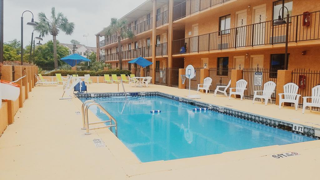 Days Inn Pensacola North Ferry Pass Luaran gambar